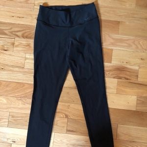Black nike dry fit leggings